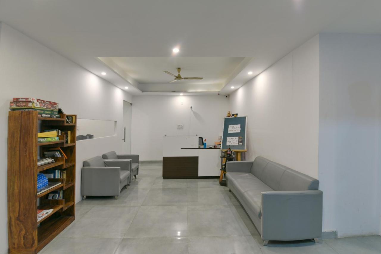 Hotel Fortune Inn By F9 Hotels Noida Exterior photo